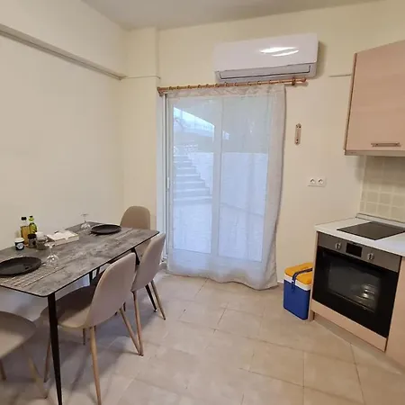 Annie's Apartment