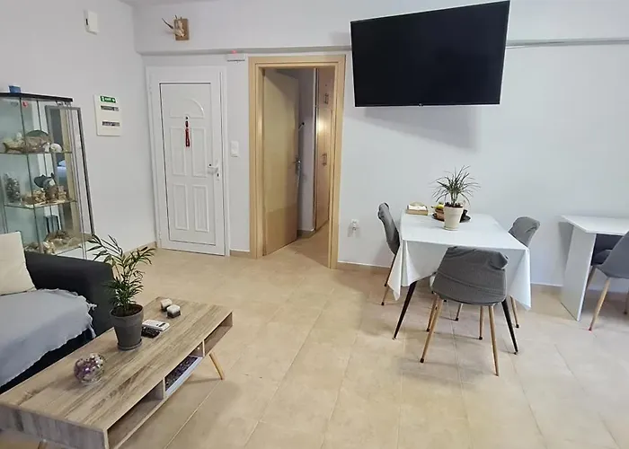 Annie's イアリソス